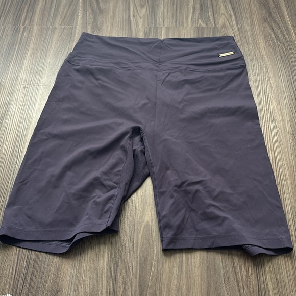 Gymshark X Whitney Simmons Bike Short Bundle - Picture 6 of 9